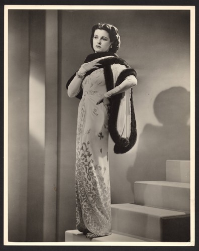 Glamour 11x14 c1942 - glamour, joan